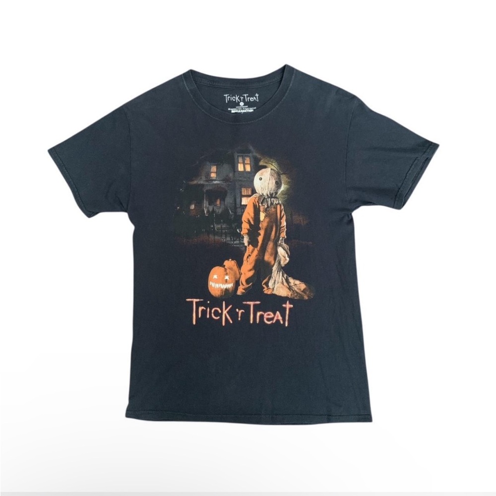 Trick r treat pumpkin Sam graphic tee